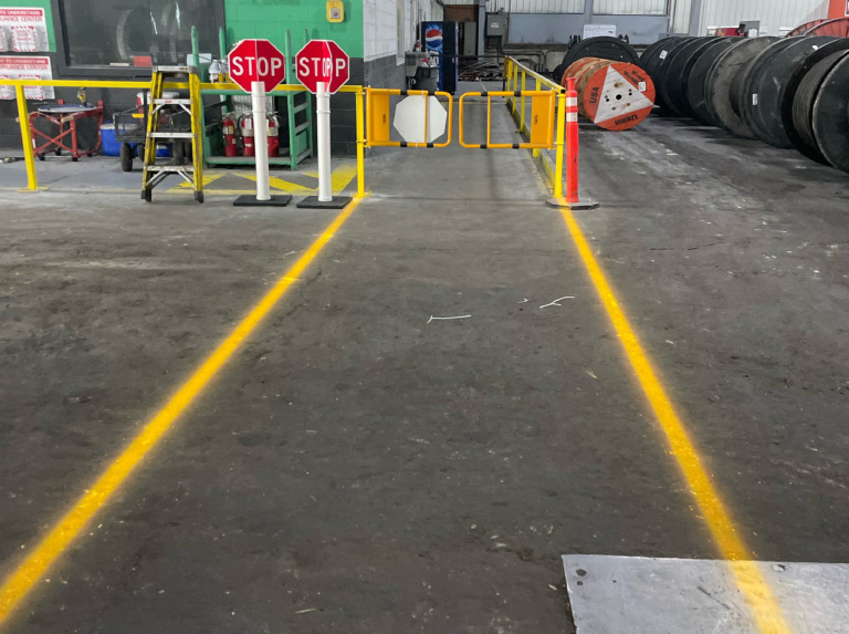 yellow line